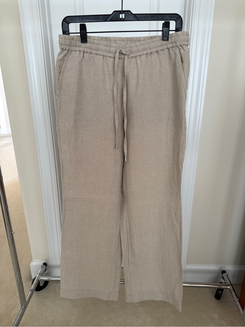 BRAND NEW Tommy Bahama Women’s Linen-Blend Drawstring Pants in Beige